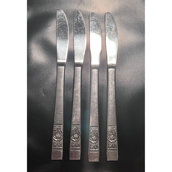 VTG Nasco Laureen Stainless Dinner Knife 8 1/4” Stainless Steel Set of 4 Japan - Picture 1 of 2